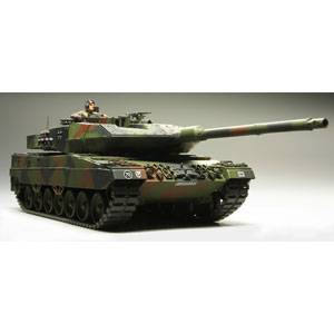TAMIYA タミヤ 1/35 ドイツ連邦軍主力戦車レオパルト2 A6 【35271】 プラモデル
