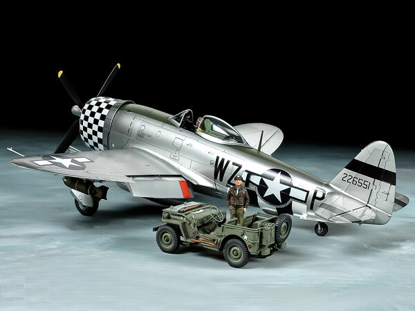 TAMIYA タミヤ 1/48 リパブリック P-47D サンダーボルト ”バブルトップ”・1/4トン小型四輪駆動軍用車 セット【スケールモデル限定】【25214】 プラモデル