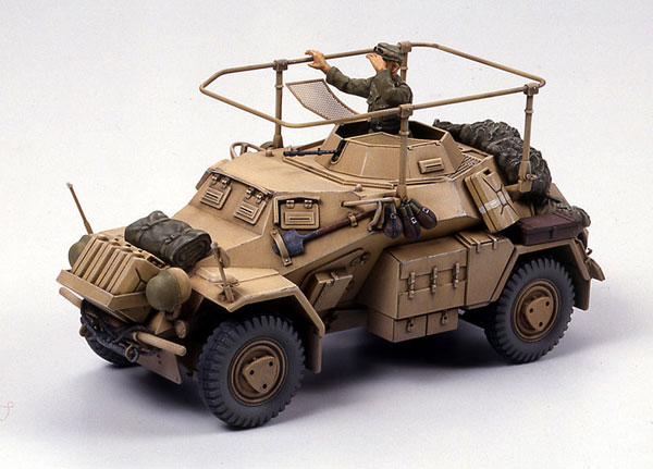 TAMIYA タミヤ 1/35 ドイツ無線指揮車 フンクワーゲン （エッチングパーツ付き）【35268】 プラモデル