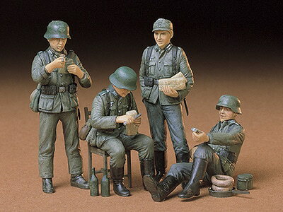TAMIYA タミヤ 1/35 ドイツ歩兵・休息セット【35129】 プラモデル