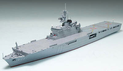 TAMIYA Tamiya 1/700 JMSDF Transport Ship LST-4001 Oosumi Scale Model image 1