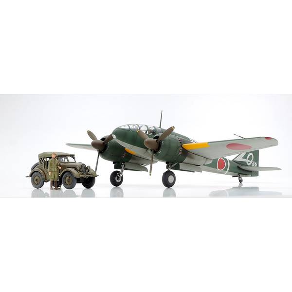 TAMIYA タミヤ 1/48 スケール限定 百式司令部偵察機III型・くろがね四起セット スケールモデル 25217