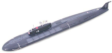 TAMIYA Tamiya 1/700 Waterline Russian Nuclear Submarine Kursk Oscar II Plastic Model image 1