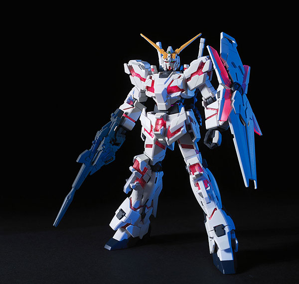 Bandai HGUC 1/144 RX-0 Unicorn Gundam Destroy Mode Plastic Model image 1