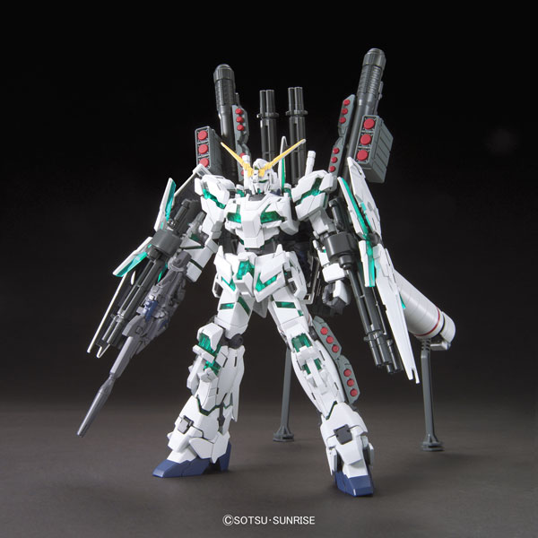 BANDAI SPIRITS HGUC 1/144 Full Armor Unicorn Gundam (Destroy Mode) Plastic Model