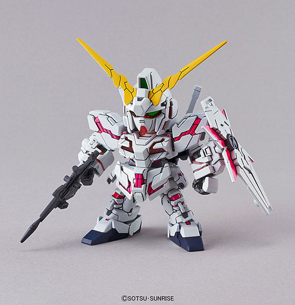 BANDAI SPIRITS SD Gundam EX-Standard Unicorn Gundam (Destroy Mode) Plastic Model