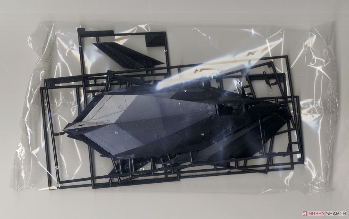 Hasegawa F-117A Night Hawk (Plastikmodell) Bild 4