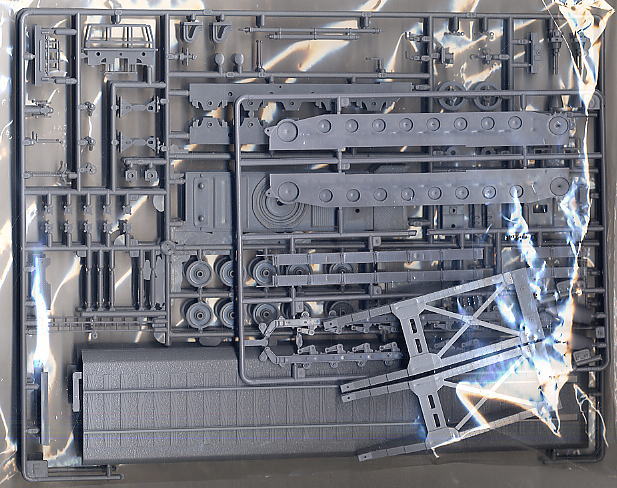 Hasegawa 60cm Karl w/Munitionspanzer Production Type (Plastic model) imagen 4