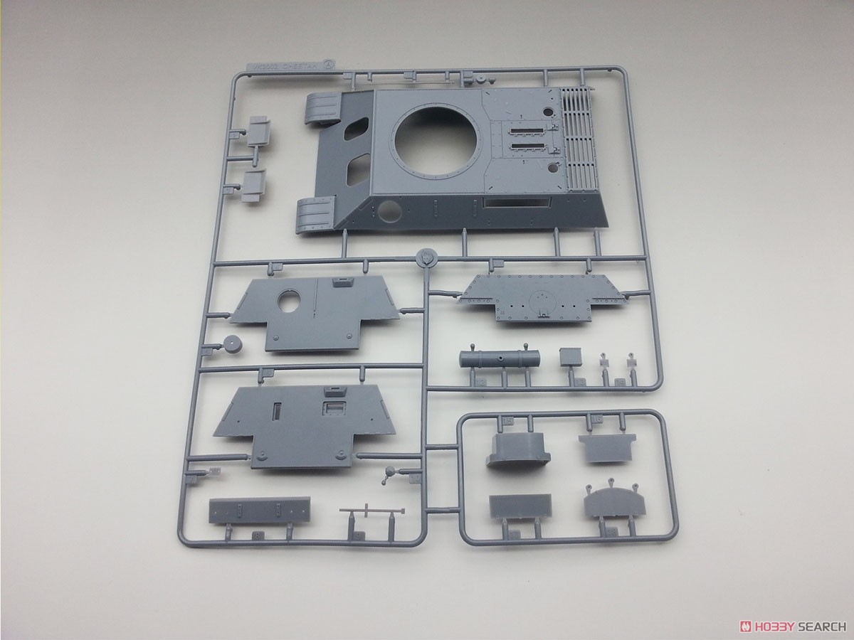 Amusing Hobby Panzerkampfwagen VK3002 (DB) (Plastic model) Bild 4