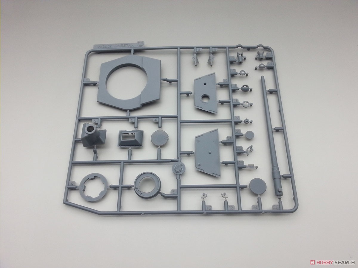 Amusing Hobby Panzerkampfwagen VK3002 (DB) (Plastic model) Bild 6
