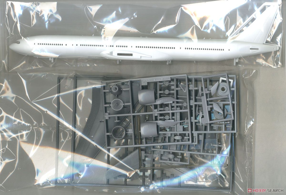 Hasegawa Japanese Government Air Transport Boeing 777-300ER (Plastic model) image 5