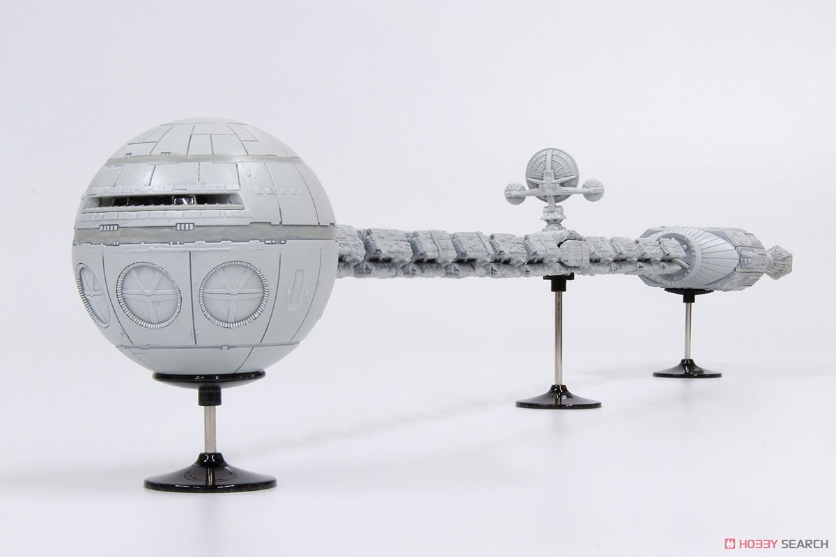 Moebius Models 2001: A Space Odyssey Discovery XD-1 image 3