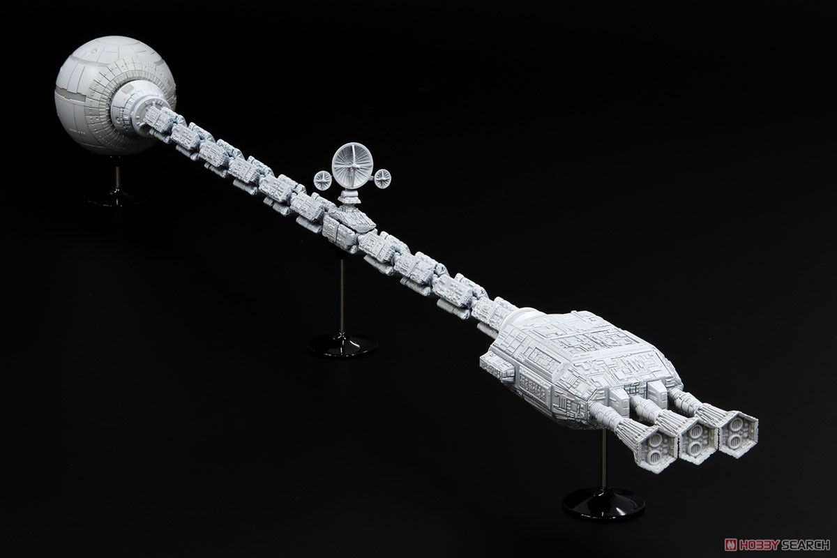 Moebius Models 2001: A Space Odyssey Discovery XD-1 image 4