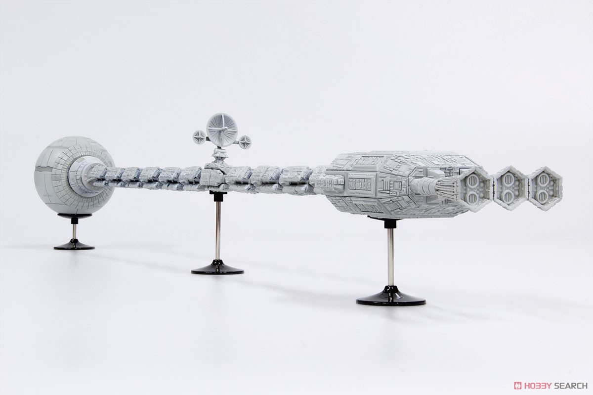 Moebius Models 2001: A Space Odyssey Discovery XD-1 image 5