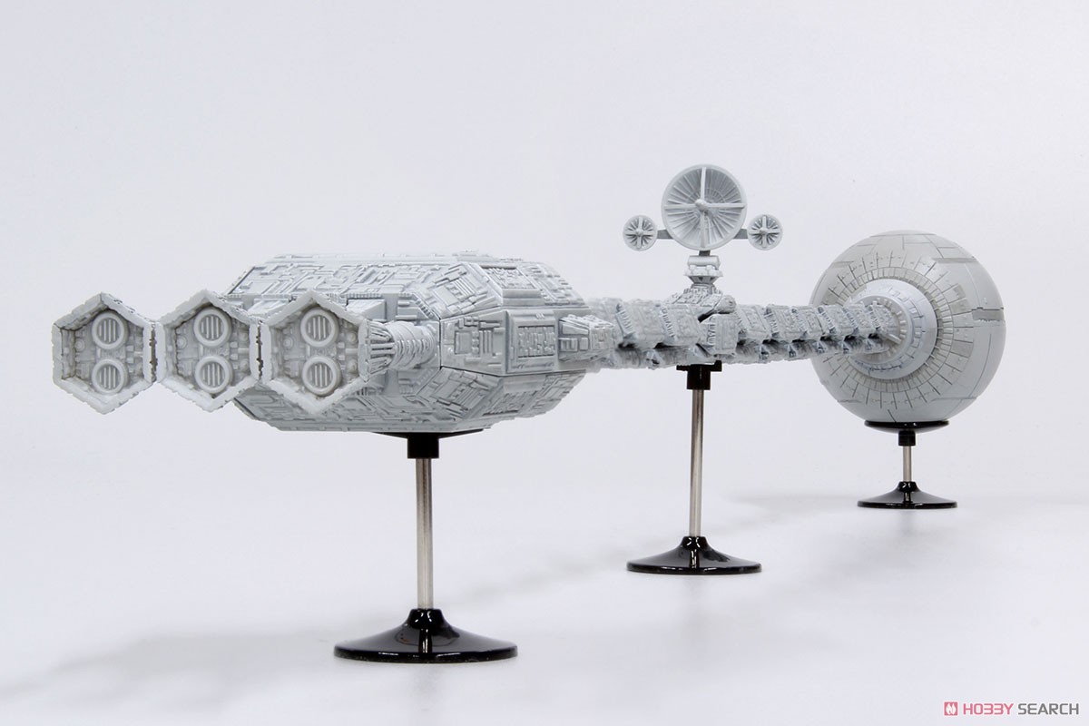 Moebius Models 2001: A Space Odyssey Discovery XD-1 image 6