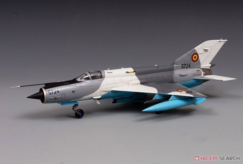 Wolfpack MiG-21 MF-75 LanceR C `羅馬尼亞空軍` 高級版套件 (塑膠模型) 圖片 3