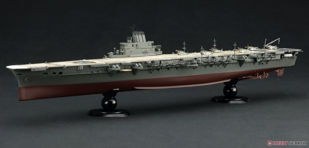 Fujimi IJN Aircraft Carrier Taihou (Wood Deck) Full Hull Model w/Photo-Etched Parts (Plastic model) imagen 3