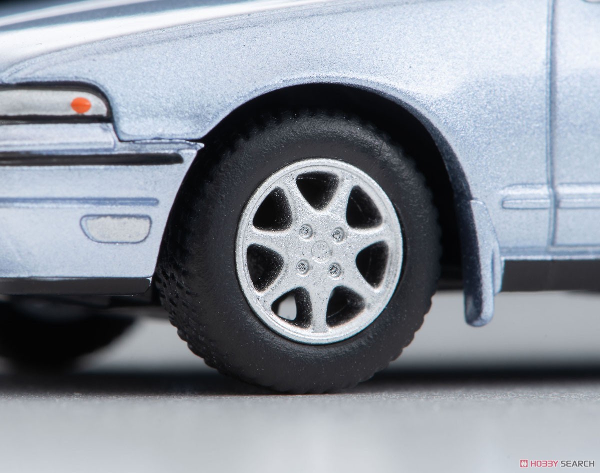 Tomytec TLV-N319a Nissan Cefiro Cruising (Purplish Silver) 1990 (Diecast Car) imagen 8