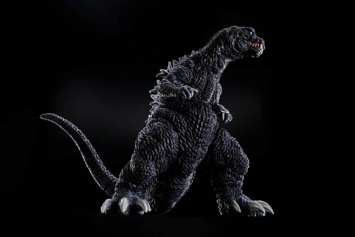 Aoshima Godzilla (2001) (Plastic model) gambar 5