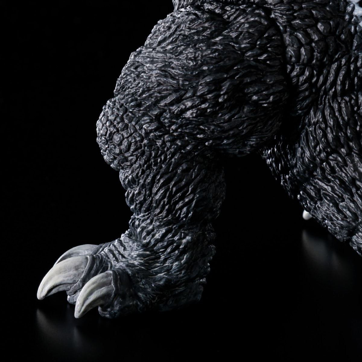 Aoshima Godzilla (2001) (Plastic model) gambar 8