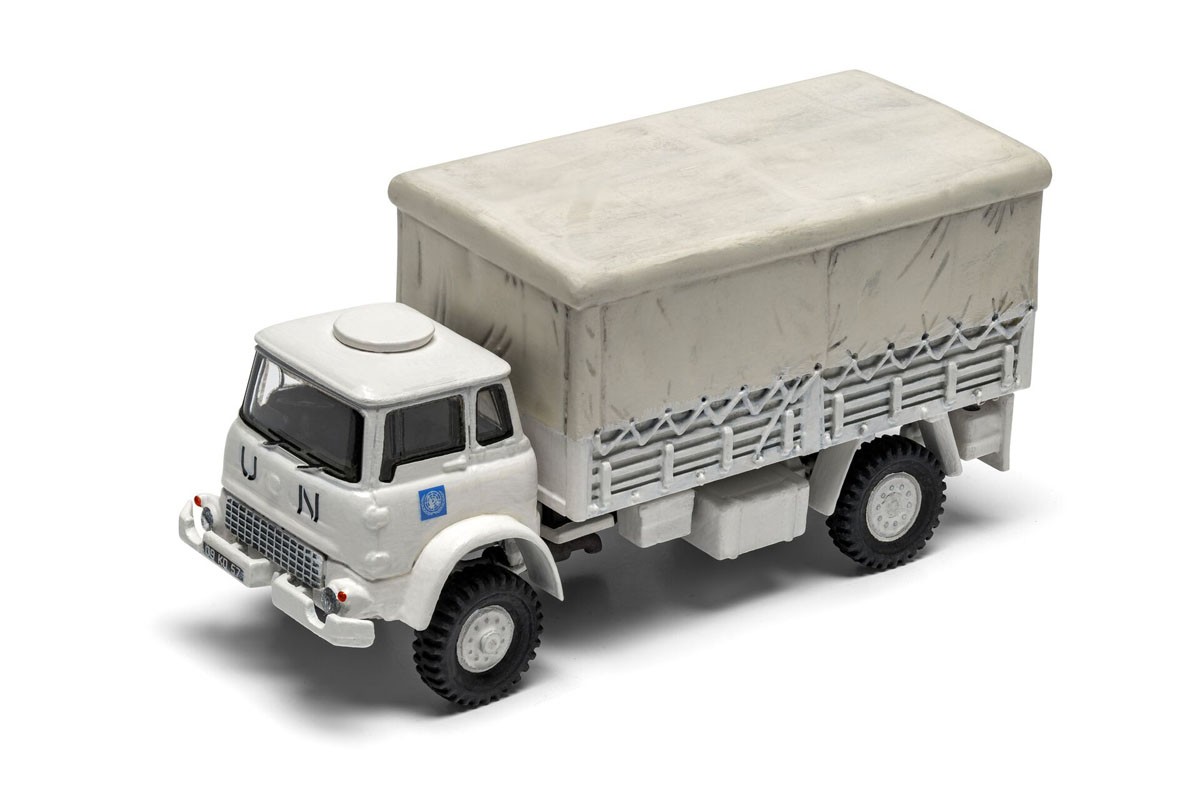 Airfix British Army 4-ton 4 x 4 G.S Truck (Plastic model) imagen 7