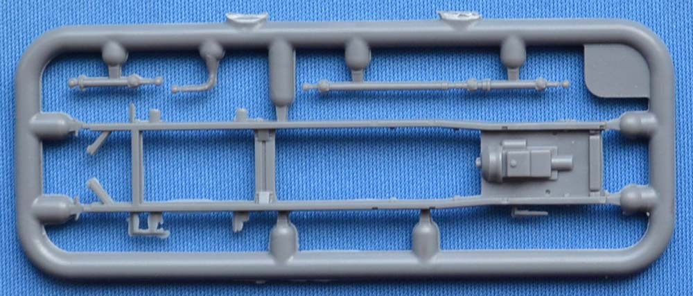 ACE Models COE (CabOverEngine) Schwerlastwagen m.1939 (Plastikmodell) Bild 6