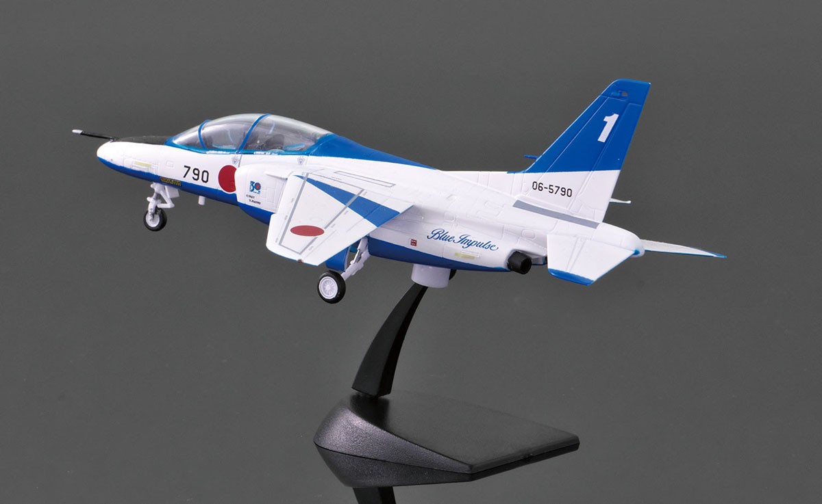 Platz JASDF T-4 Blue Impulse 2026 `Reconstruction Great East Japan Earthquake` Defense Minister`s Inspection Aircraft (Plastic model) imagen 8