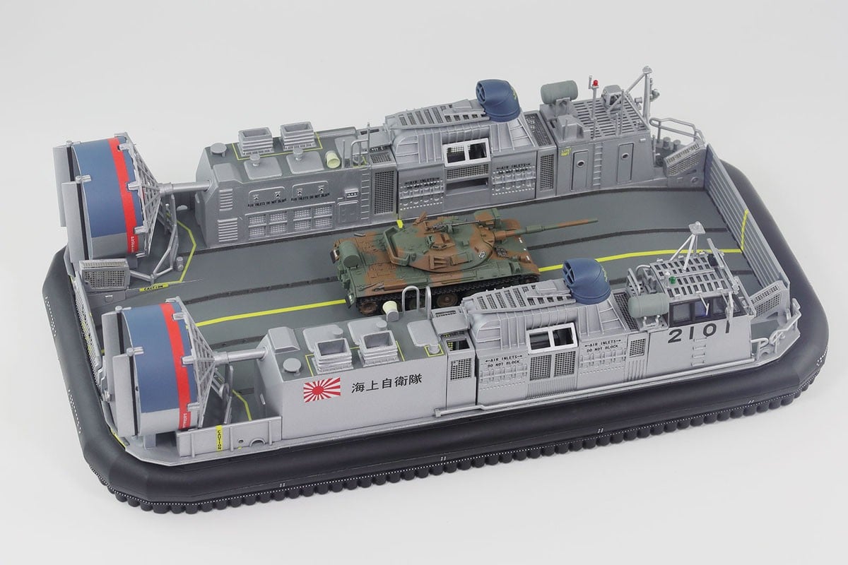 Pit-Road JMSDF Landing Craft Air Cushion Type No.1 w/JGSDF Type 74 Main Battle Tank (Set of 1) รูปภาพ 4