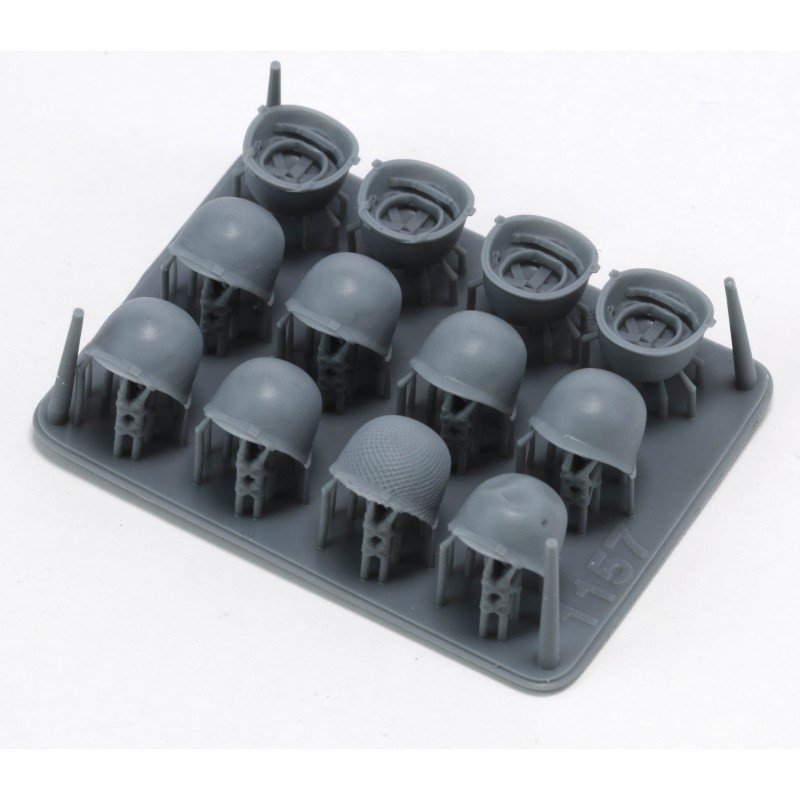 Royal Model U.S. Helmets Set (WWII) (12 pcs) (Plastic model) image 2
