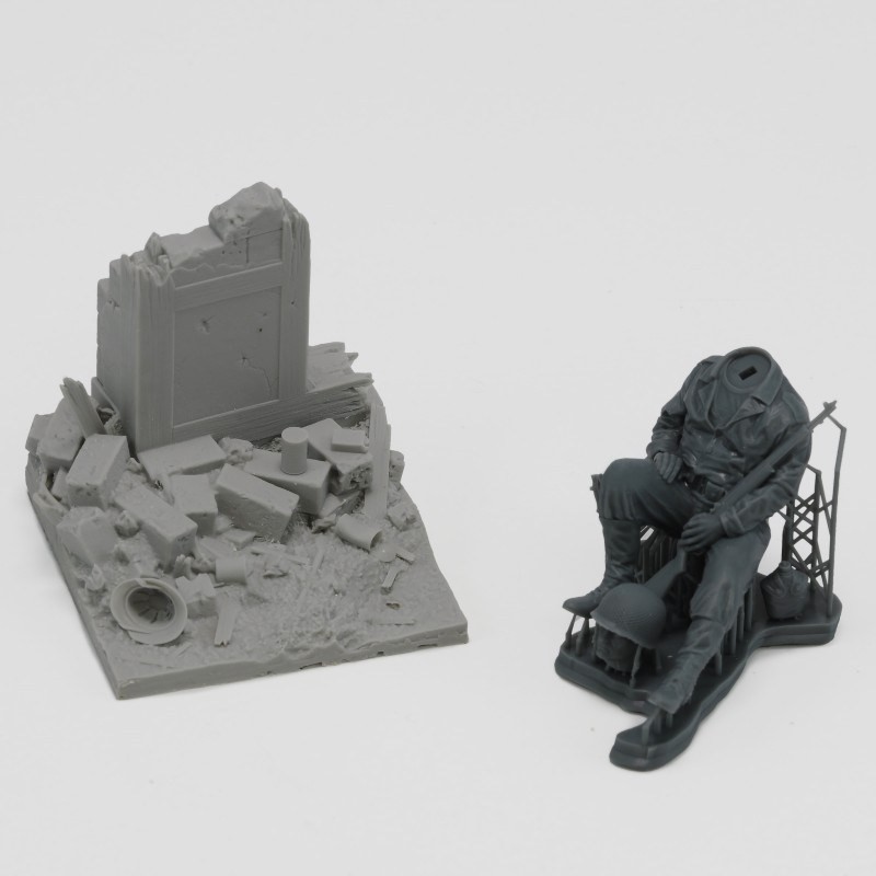 Royal Model US-Soldat in Ruhepause - mit Basis (2. Weltkrieg) (Plastikmodell) Bild 7