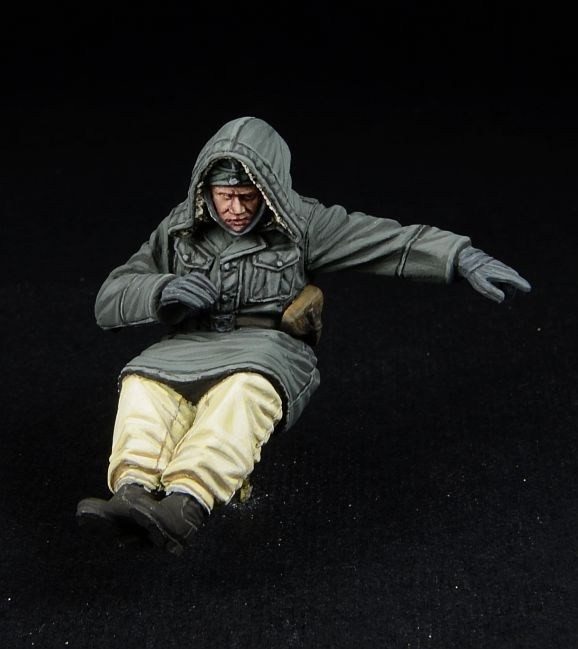 D-Day Miniatures Studio WSS Schwimmwagen MG Gunner, Winter 1943-45 (for Tamiya) (Plastic model) image 3