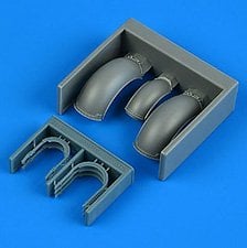 Quickboost Gloster Meteor F.8/FR.9 wheel fenders (for Revell) (Plastic model)