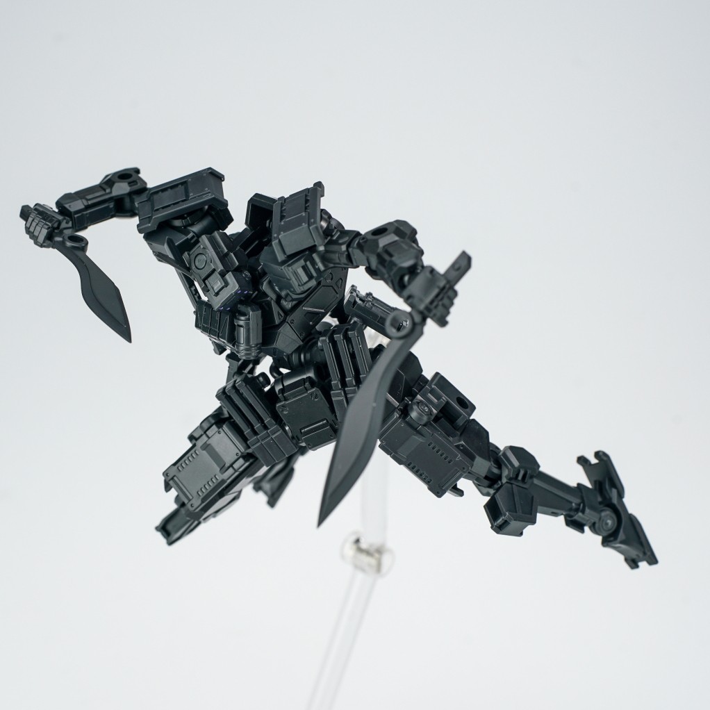 SHEIK MAINLAND 3 min project Series FENRIR Assault Type 1/18 Scale Plastic Model Kit (Black) (Plastic model) imagen 5