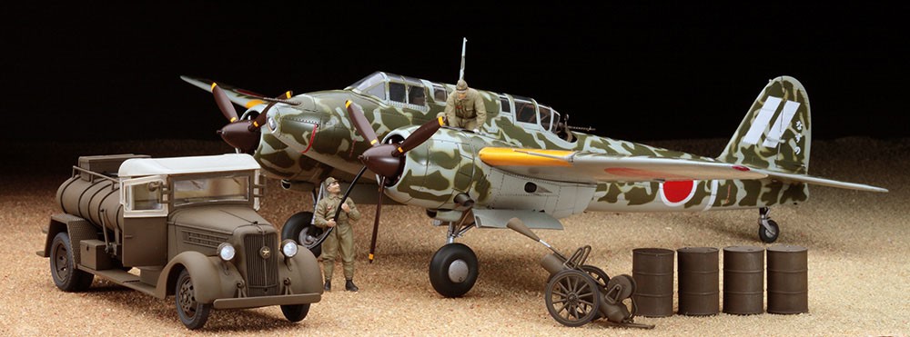 Hasegawa Kawasaki Ki-45Kai Type2 Double Seats Fighter Toryu Kou w/Isuzu TX40 Tanker &amp; 4x4 Kurogane (Type 3) (Plastic model) imagen 2