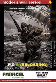 Paracel Miniatures Modern Eastern Europe Soldiers 2014 FIG C (Reloading) (Plastic model)