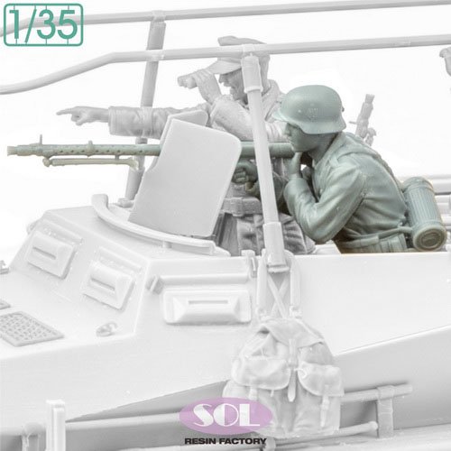 SOL Model 2차대전 독일군 Sd.kfz.250/3 사수 with MG34 (프라모델) 이미지 3