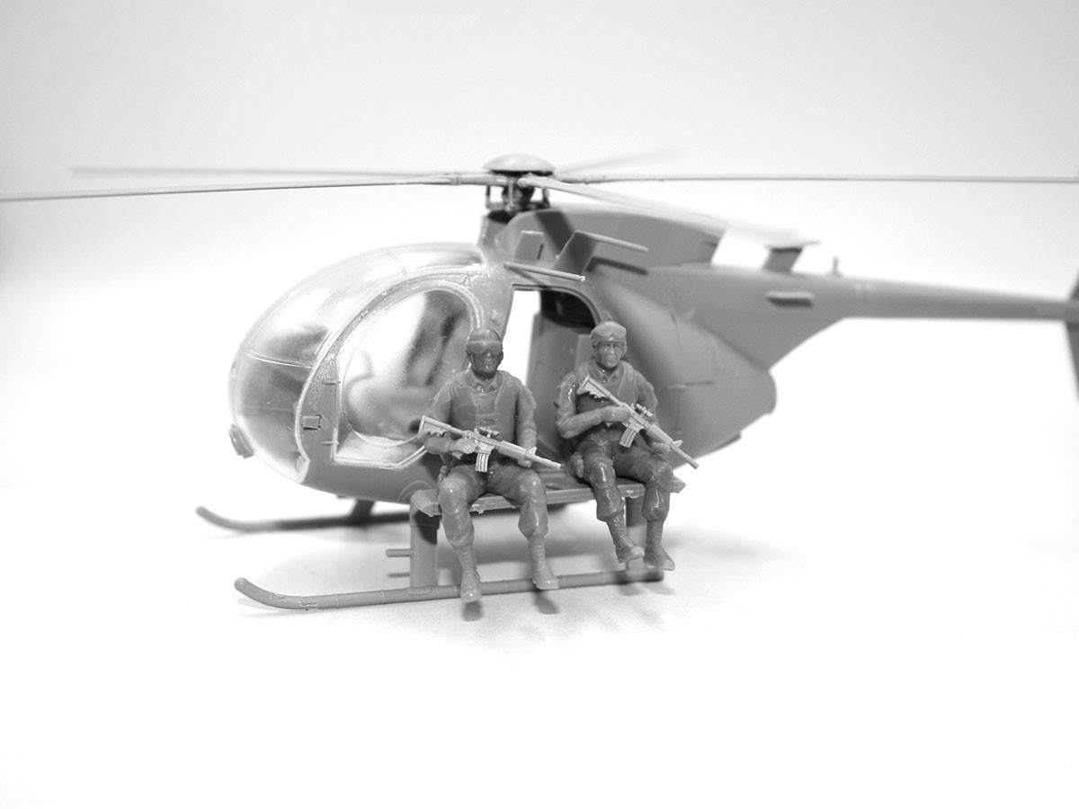 ICM Delta Force Assault Team with MH-6J (Plastic model) image 6