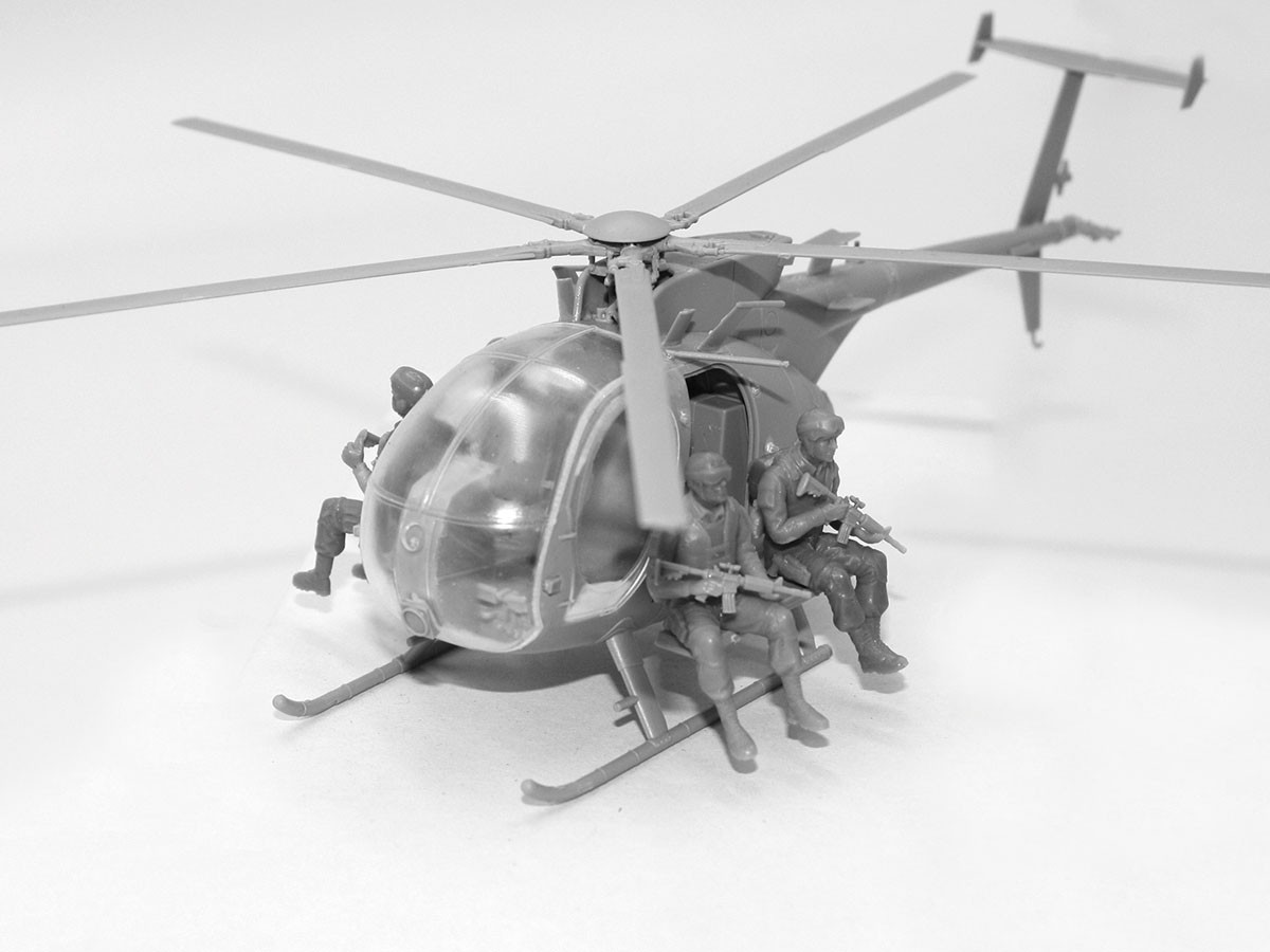 ICM Delta Force Assault Team with MH-6J (Plastic model) image 8