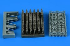 Aires Mil Mi-8MT/Mi17 Hip pylons (for AMK) (Plastic model)
