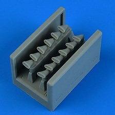 Quickboost Spitfire Mk.IXe/TR.9 fishtail exhaust (for Airfix) (Plastic model)