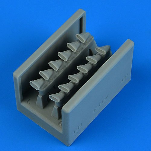 Quickboost Spitfire Mk.IXe/TR.9 fishtail exhaust (for Airfix) (Plastic model) image 2