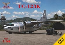 Sova-M UC-123K Provider `Operation Ranch Hand` (Plastic model) Bild 1