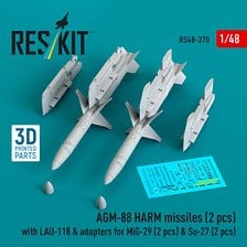 Reskit AGM-88 HARM missiles (2 pices) with LAU-118 &amp; adapters for MiG-29 (2 pices) &amp; Su-27 (2 pices)