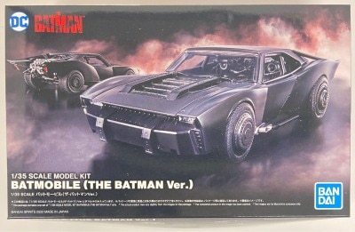 Bandai MODEL KIT BATMOBILE (THE BATMAN VER) 1/35 Scale image 1