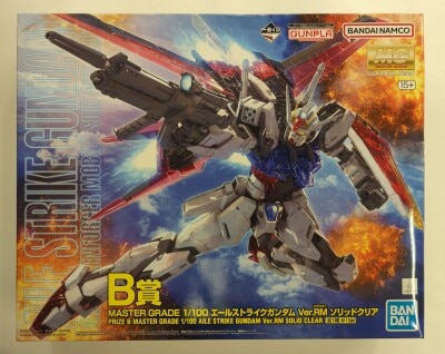 Bandai Spirits Ichiban Kuji Mobile Suit Gundam Gunpla 2023 B Prize MG Aile Strike Gundam Ver. RM Solid Clear imagen 1