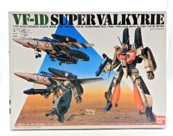 Bandai 1/100 scale VF-1D Transformable Super Valkyrie imagen 1