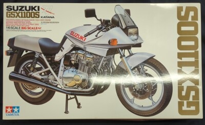 Tamiya 1/6 Big Scale Suzuki GSX1100 Katana 25