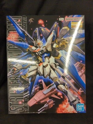 Bandai Spirits MG 1/100 Bandai Namco Strike Freedom Gundam/ 15+ Bild 1