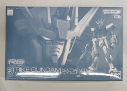 Bandai RG Mobile Suit Gundam Seed Strike Gundam Deactive Mode (Bandai Namco version) 15+ rating