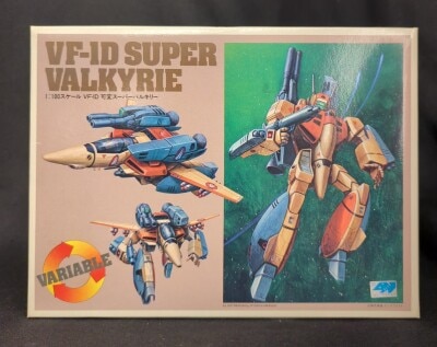 Bandai 1/10 0 scale VF-1D Transformable Super Valkyrie